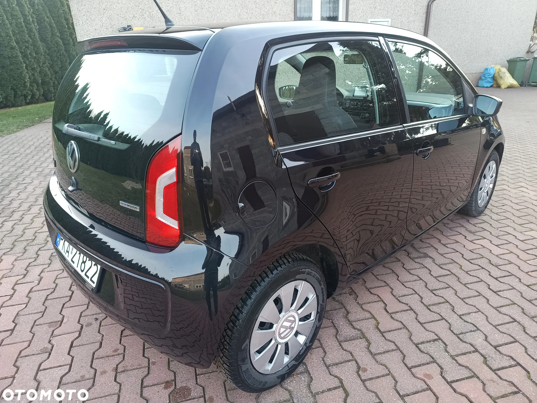 Volkswagen up! (BlueMotion Technology) high - 5