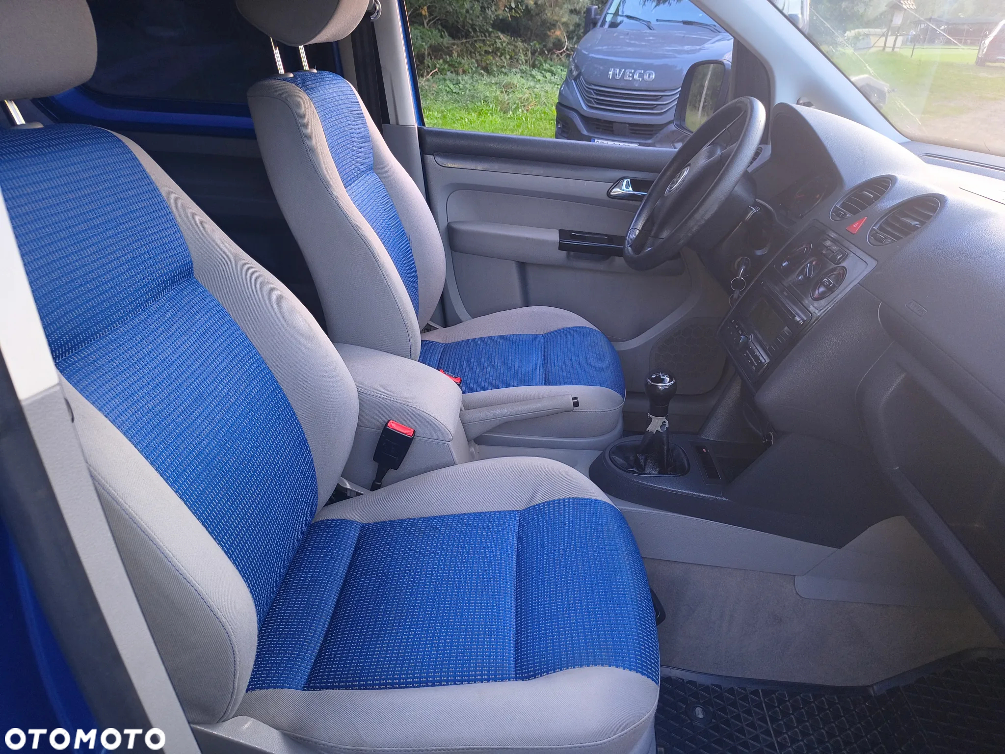 Volkswagen Caddy 1.6 Familie (7-Si.) - 13