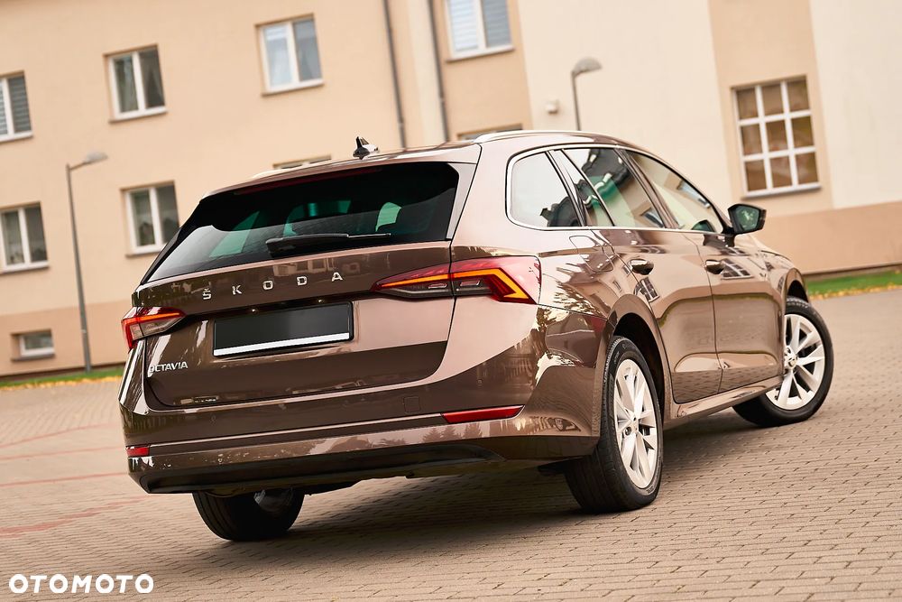 Skoda Octavia 2.0 TDI Edition - 16