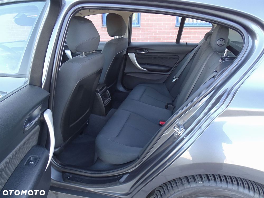 BMW Seria 1 116i Sport Line - 21