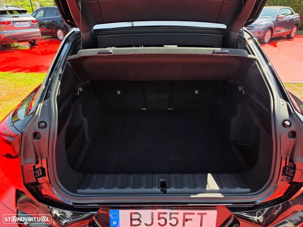 BMW iX2 eDrive20 Pack Desportivo M - 6