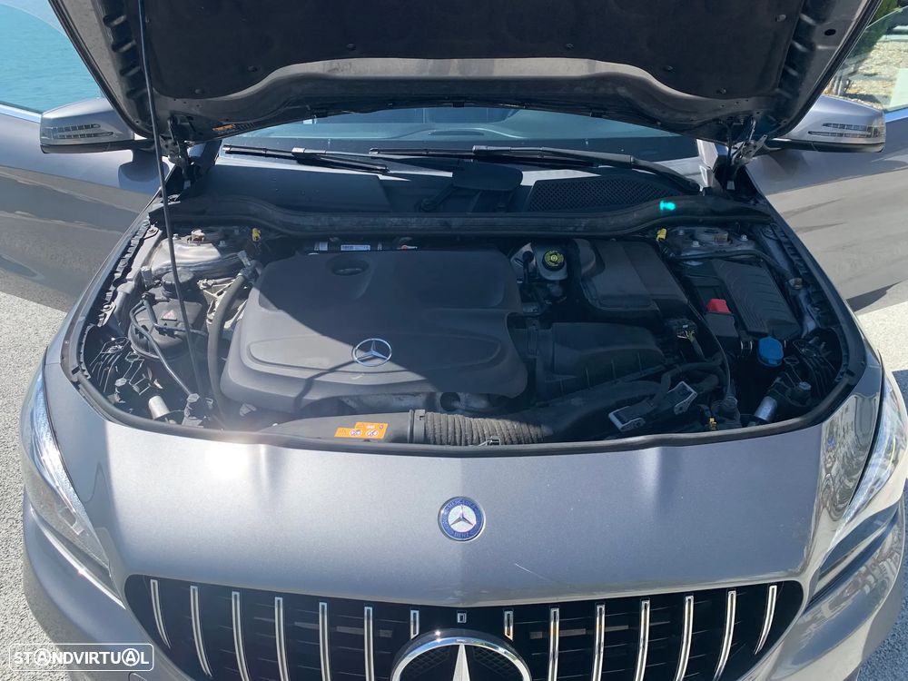 Mercedes-Benz CLA 180 - 12