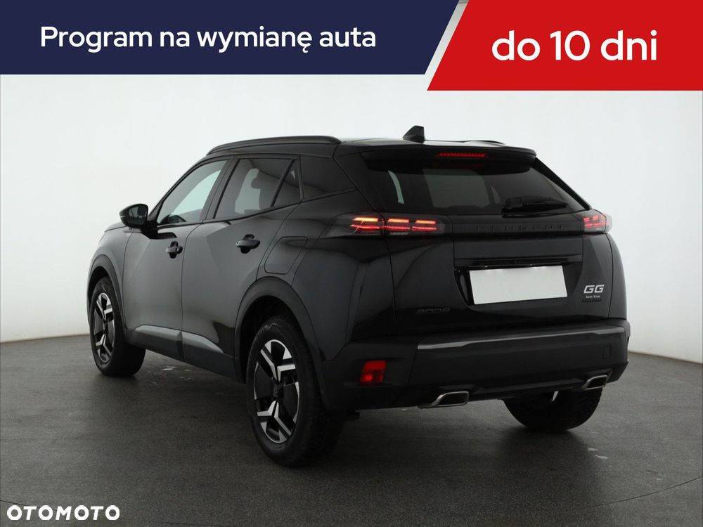 Peugeot 2008 - 6