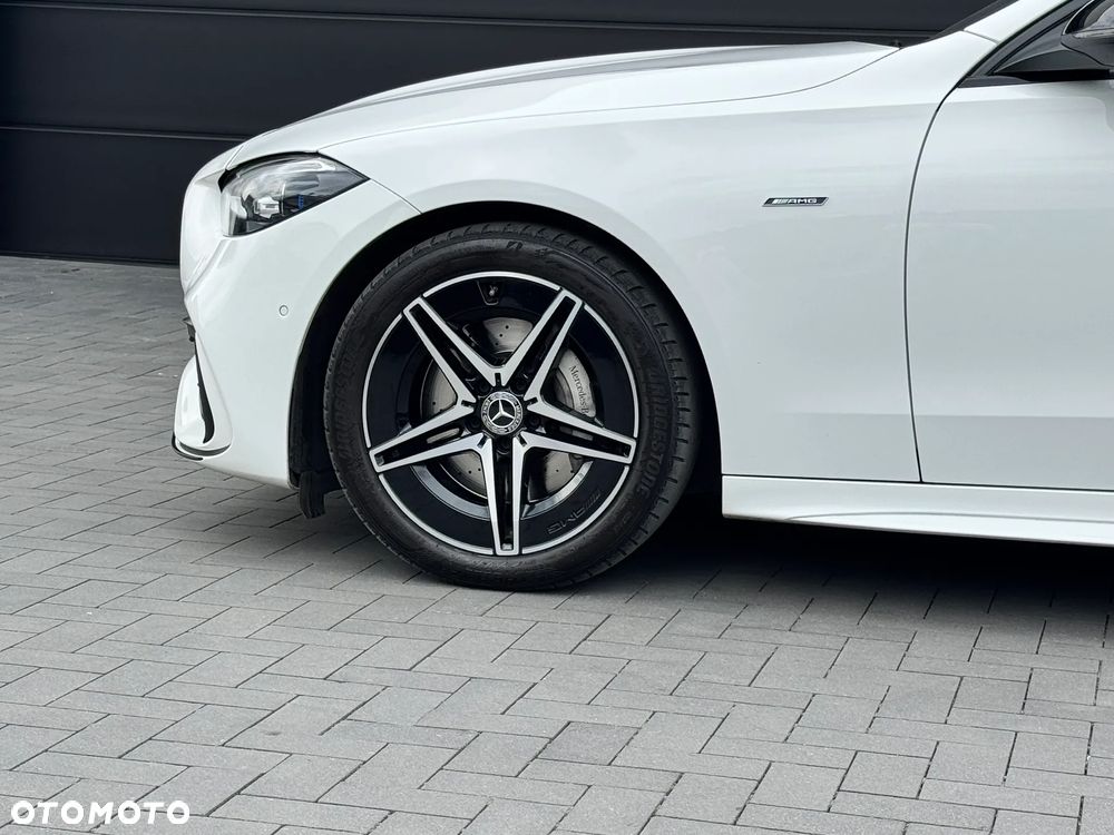Mercedes-Benz Klasa C 220 d mHEV 4-Matic AMG - 34
