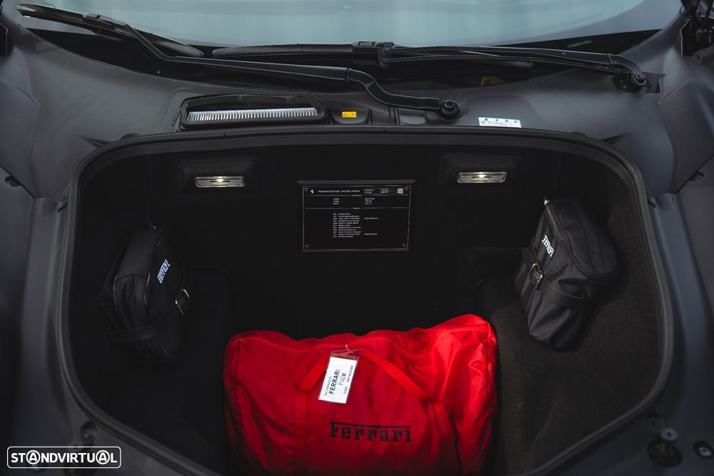 Ferrari 488 GTB - 36