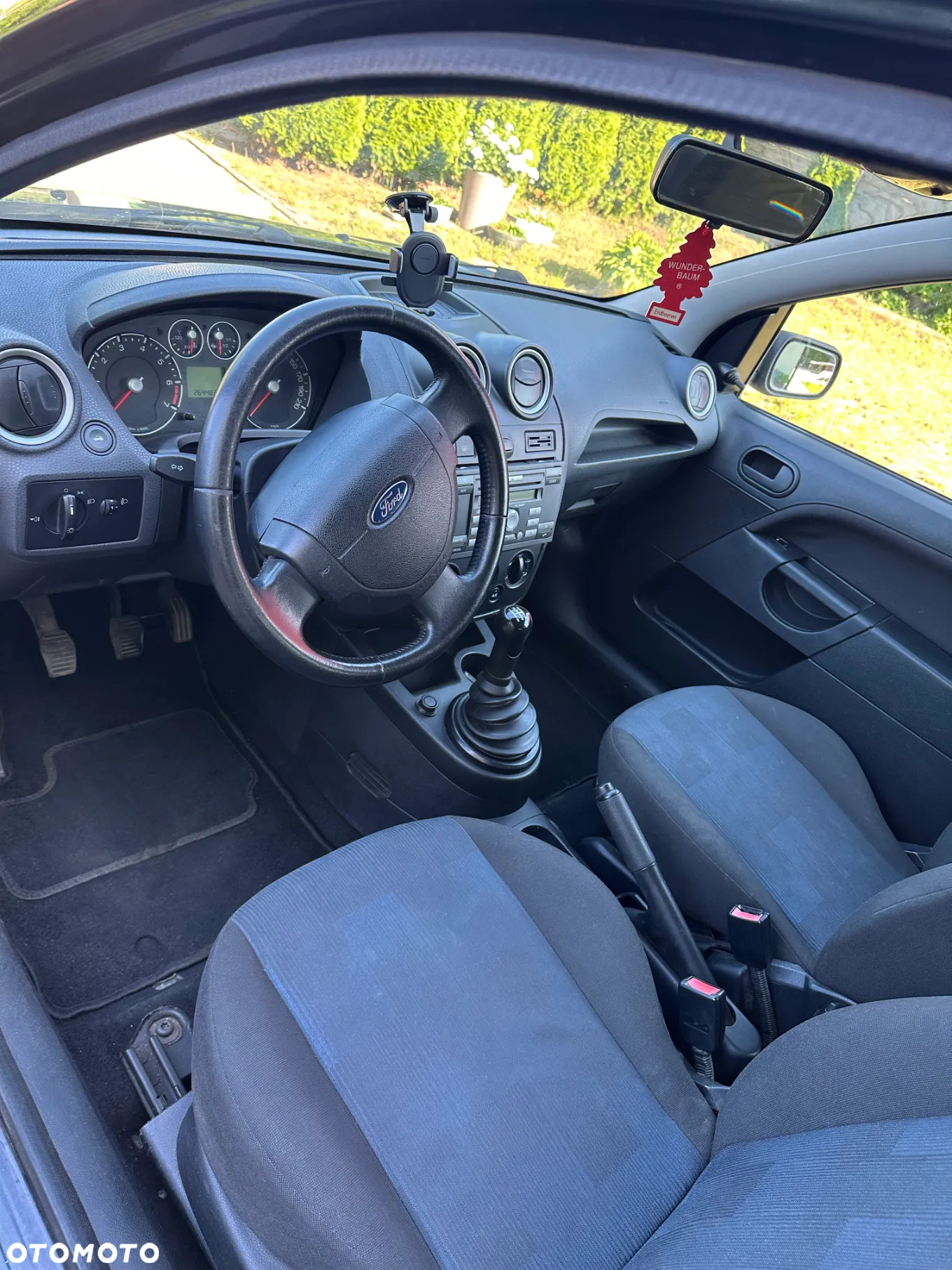 Ford Fiesta 1.3 Ambiente - 12
