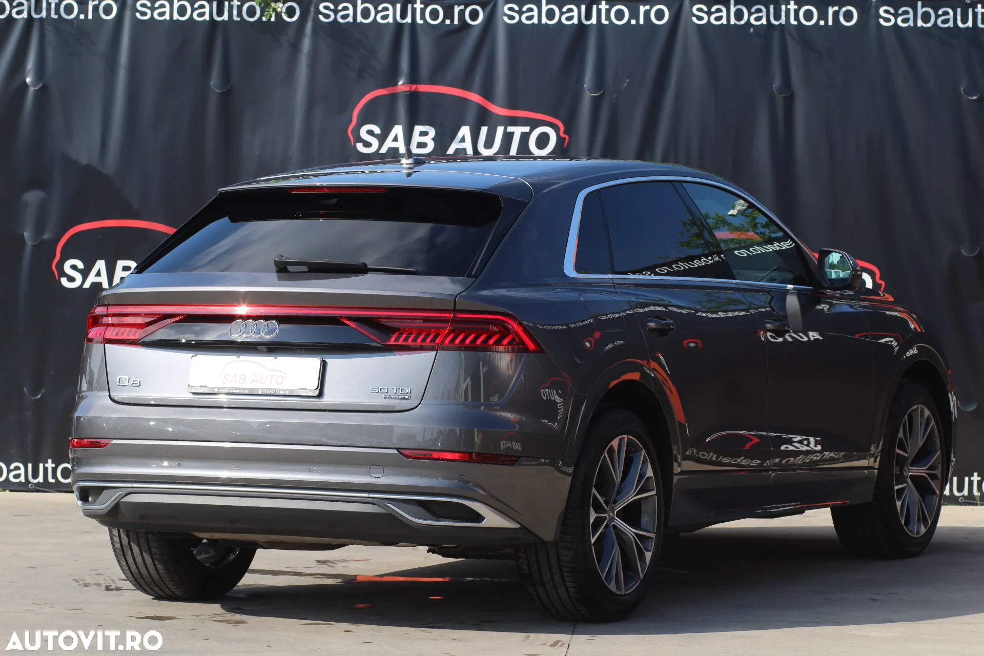 Audi Q8 3.0 50 TDI quattro Tiptronic MHEV - 23