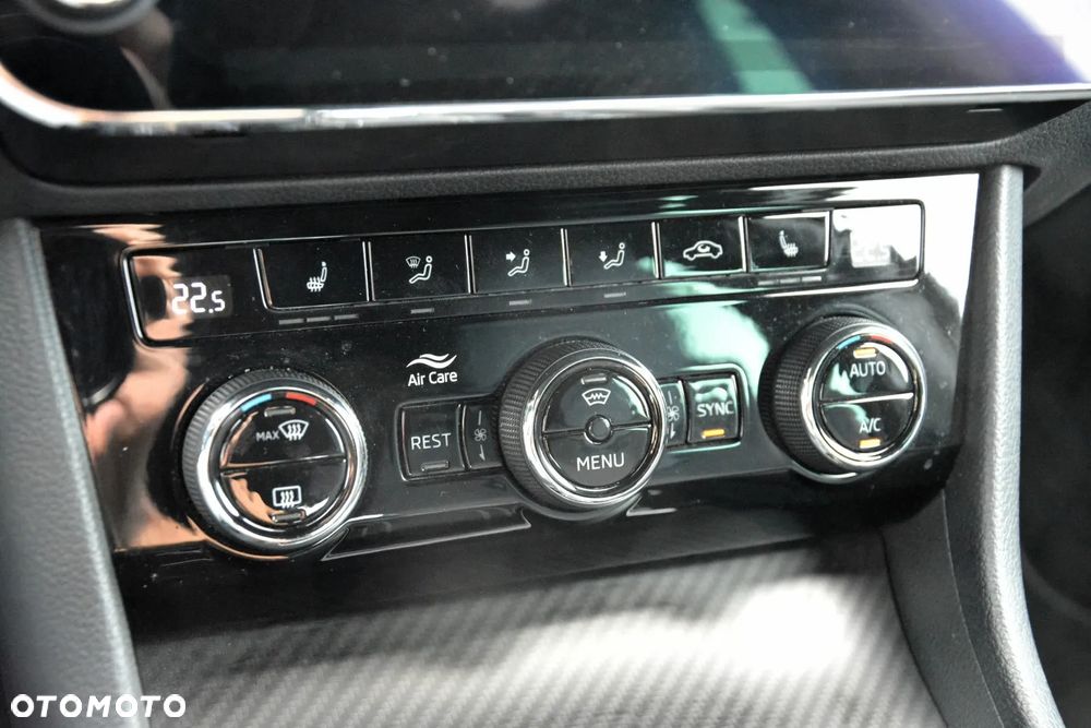 Skoda Superb 2.0 TSI 4x4 Sportline DSG - 35