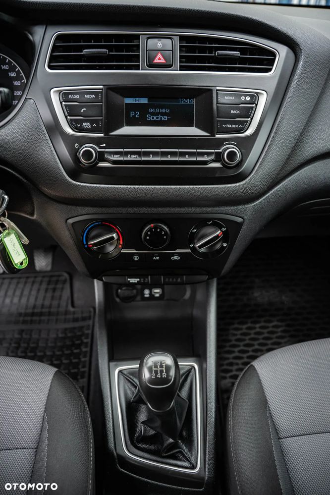 Hyundai i20 1.2 Classic Plus - 16
