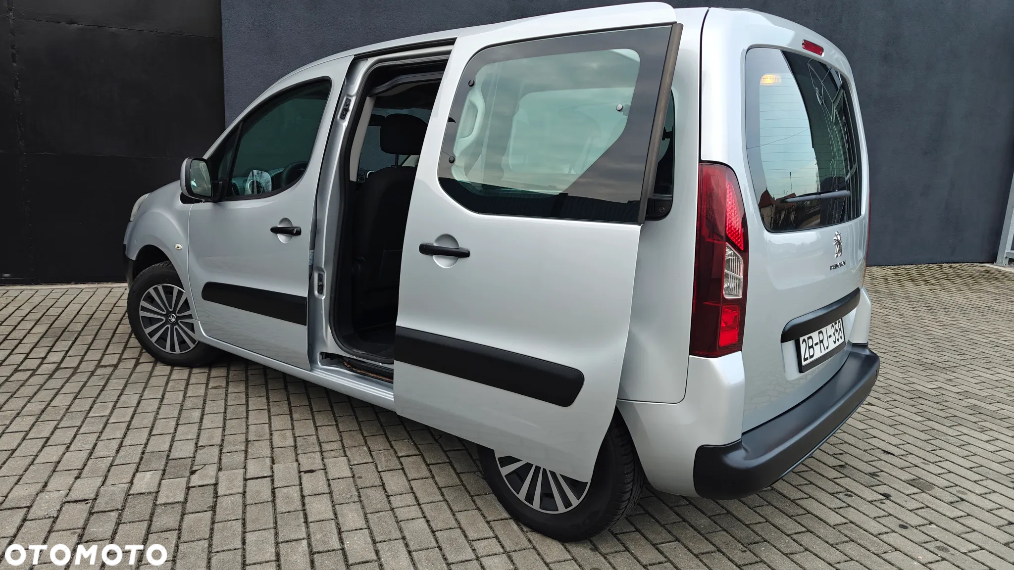 Peugeot Partner 1.6 HDi Active - 32