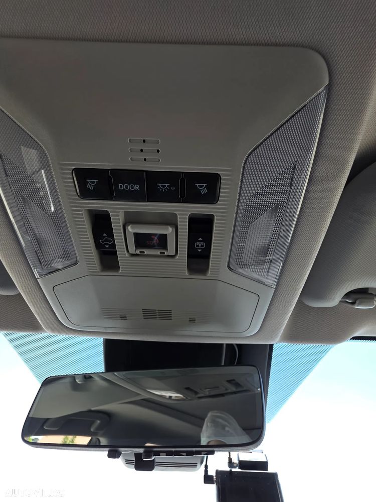 Toyota RAV4 2.5 VVT-iE 4x4 Luxury Premium - 10