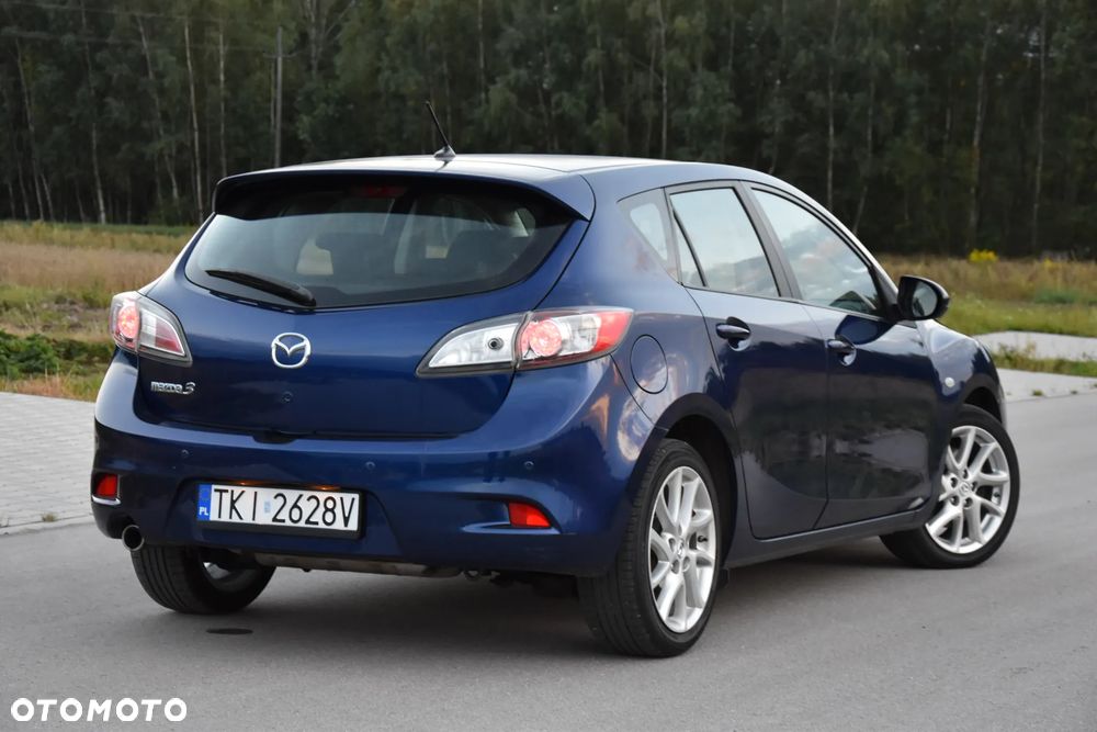 Mazda 3 - 5