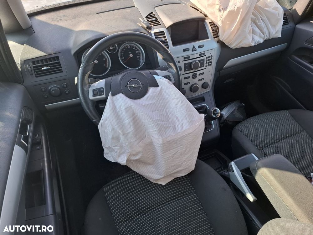 Usa dreapta spate Opel Zafira B [2005 - 2010] 1.7 cdti A17DTR - 6
