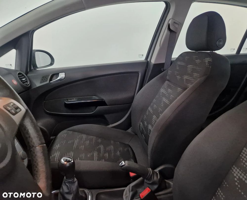 Opel Corsa - 23