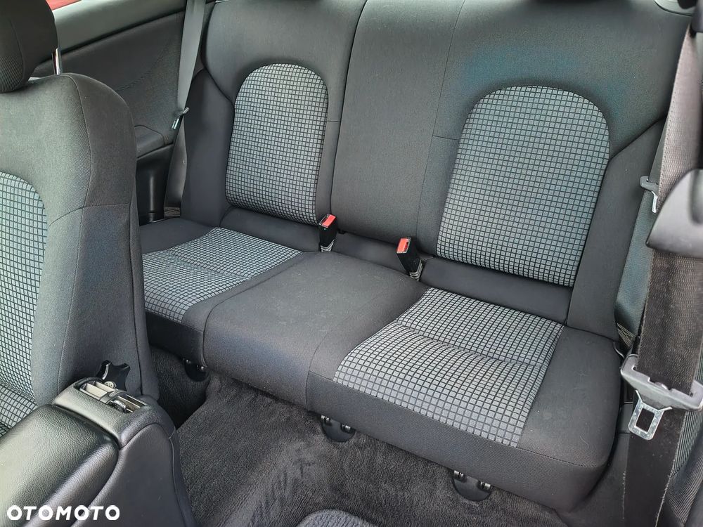 Mercedes-Benz Klasa C 180 Kompressor Sport Edition - 9