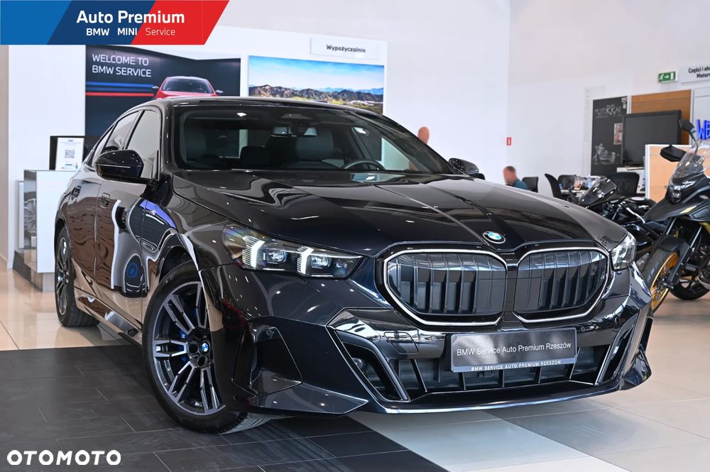 BMW Seria 5 520i mHEV - 2