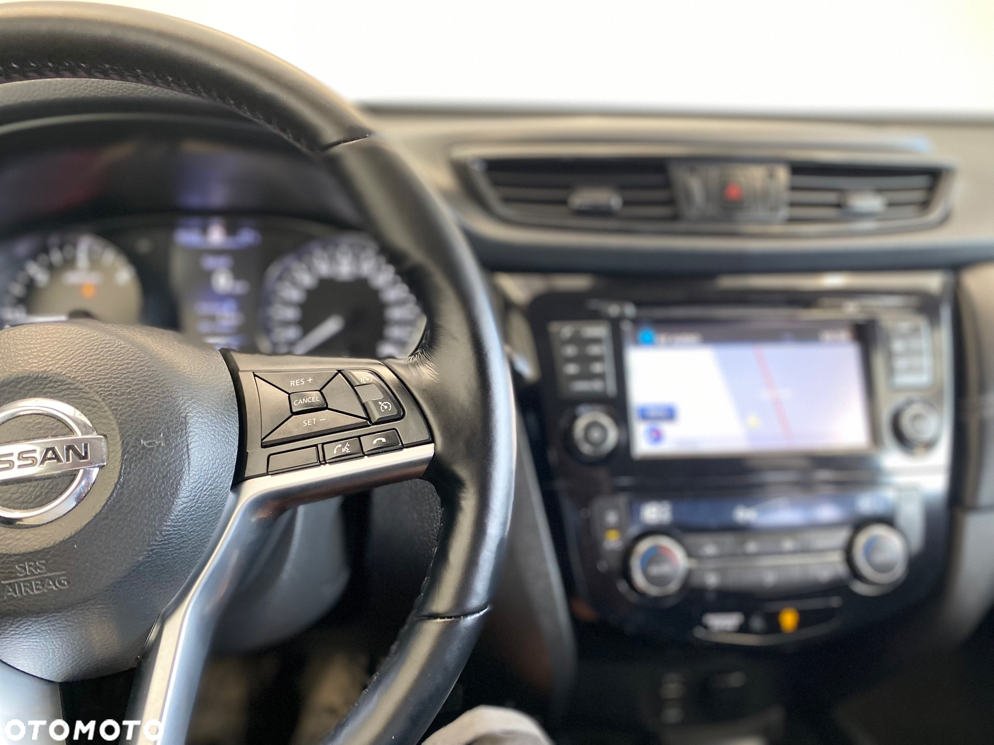 Nissan X-Trail 1.6 DCi N-Connecta 2WD - 22