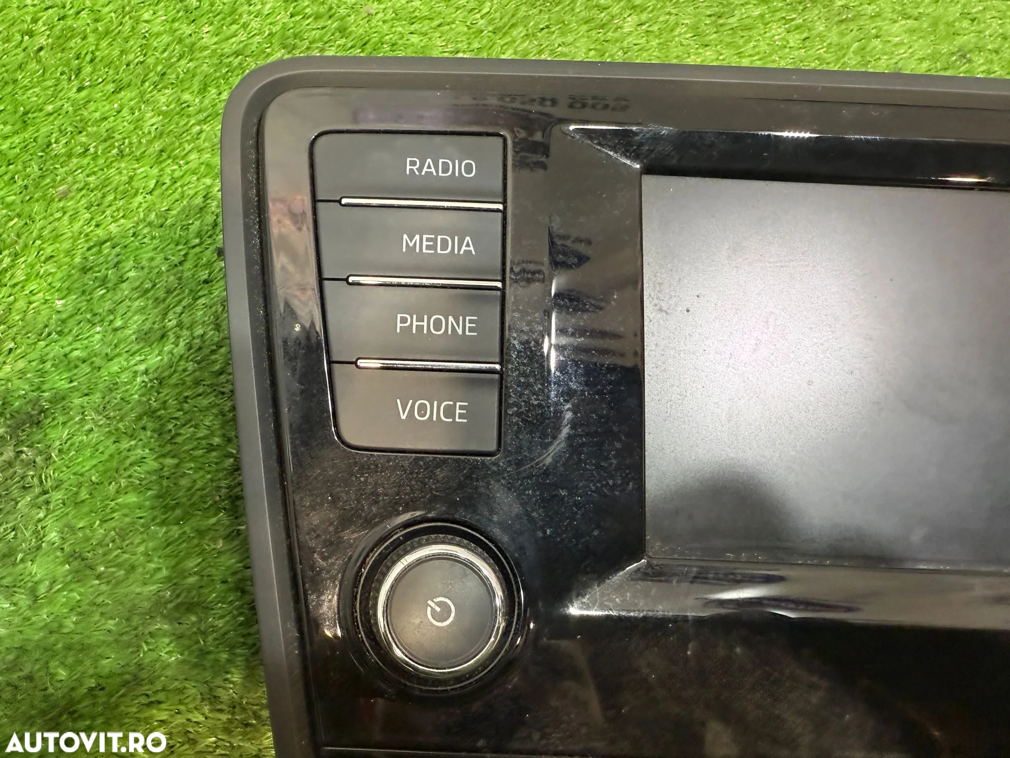 DISPLAY NAVIGATIE NAVI CD MULTIMEDIA SKODA OCTAVIA 3 1.6 DIESEL 2015 COD OEM 5E0919605B 2013-2016 - 2