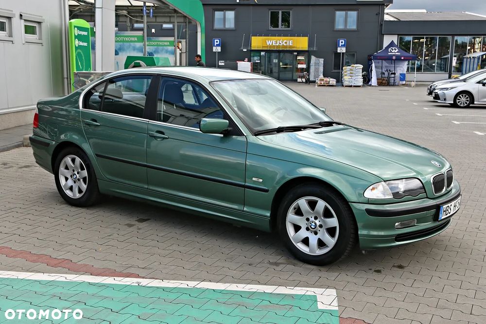 BMW Seria 3 - 12