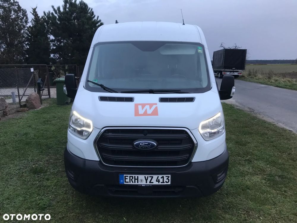 Ford Transit - 32