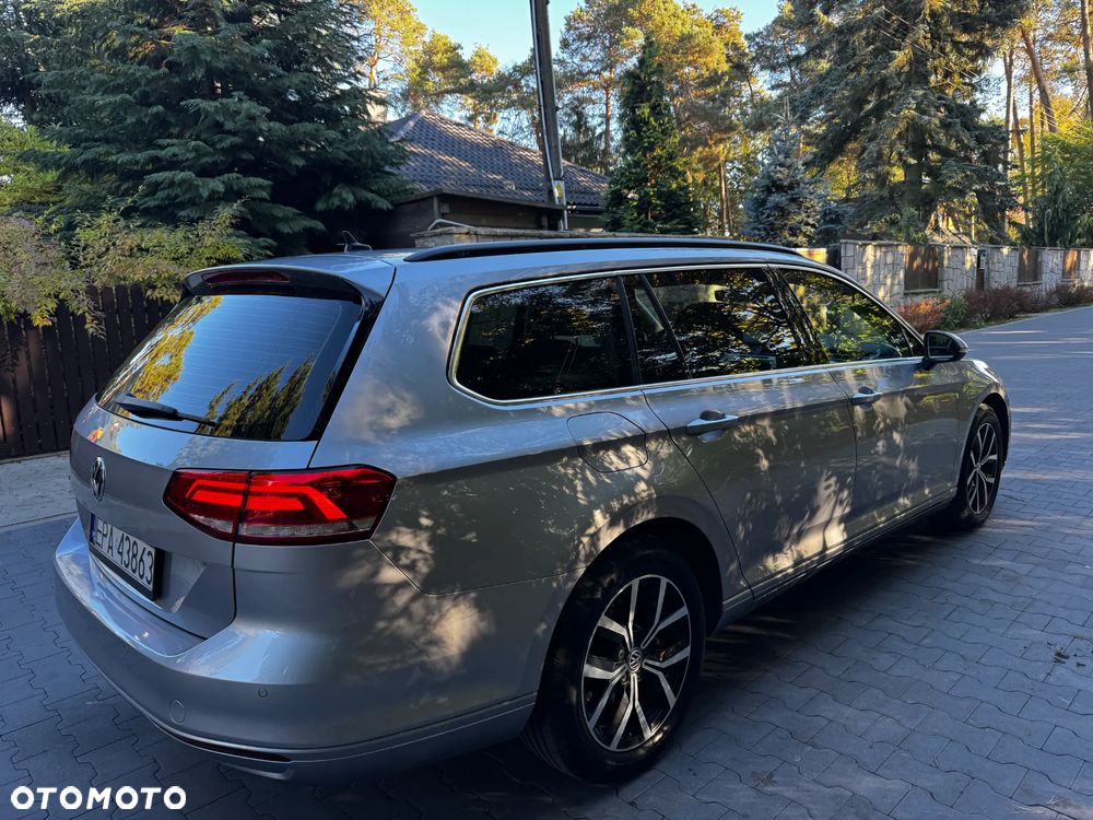 Volkswagen Passat 2.0 TDI BMT Highline - 30