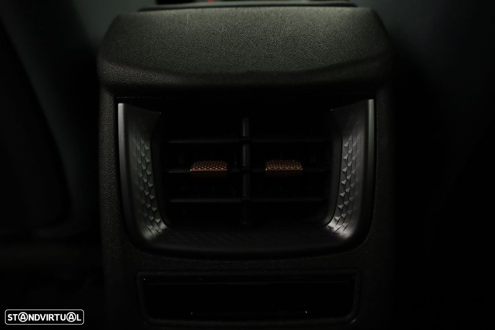 Cupra Terramar 1.5 e-Hybrid DSG - 22