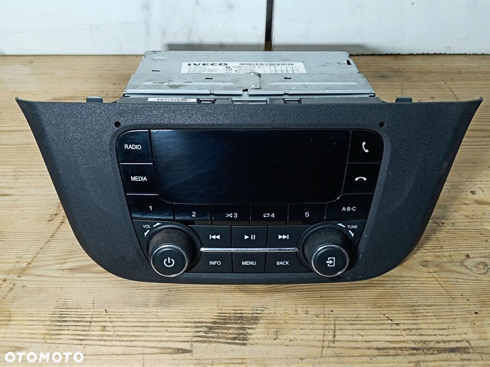 radio fabryczne mp3 fm dab bluetooth iveco daily 14+ - 4