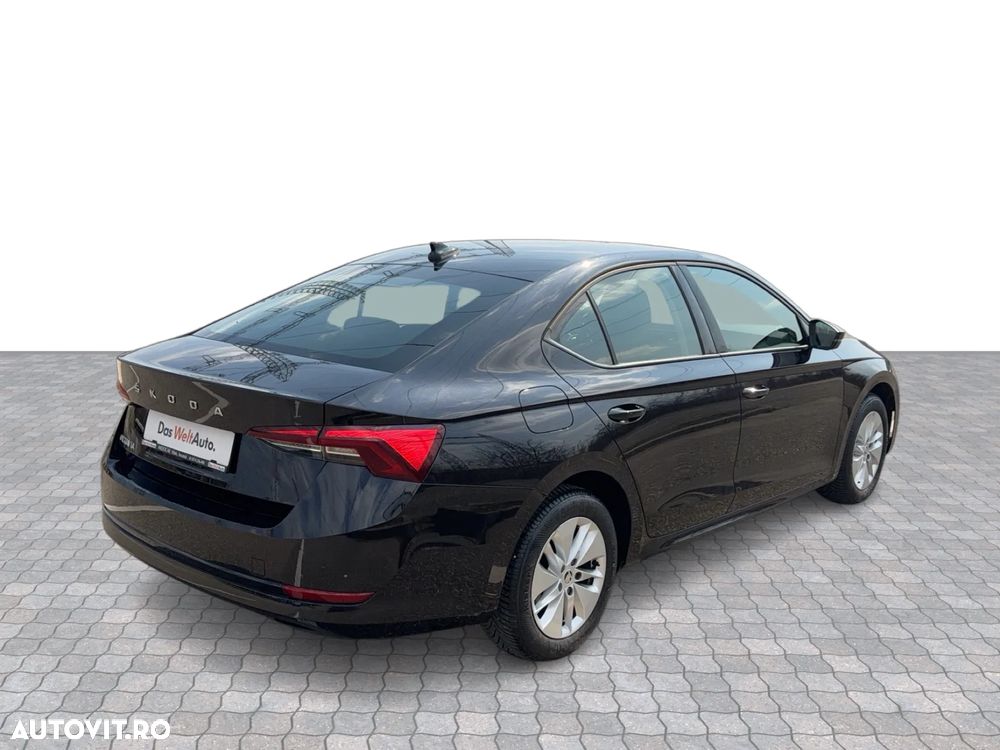 Skoda Octavia 2.0 TDI DSG Ambition - 5
