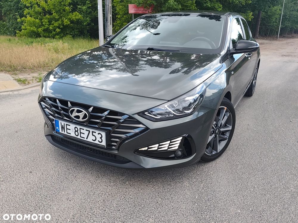 Hyundai i30 1.5 T-GDI 48V Comfort DCT - 14