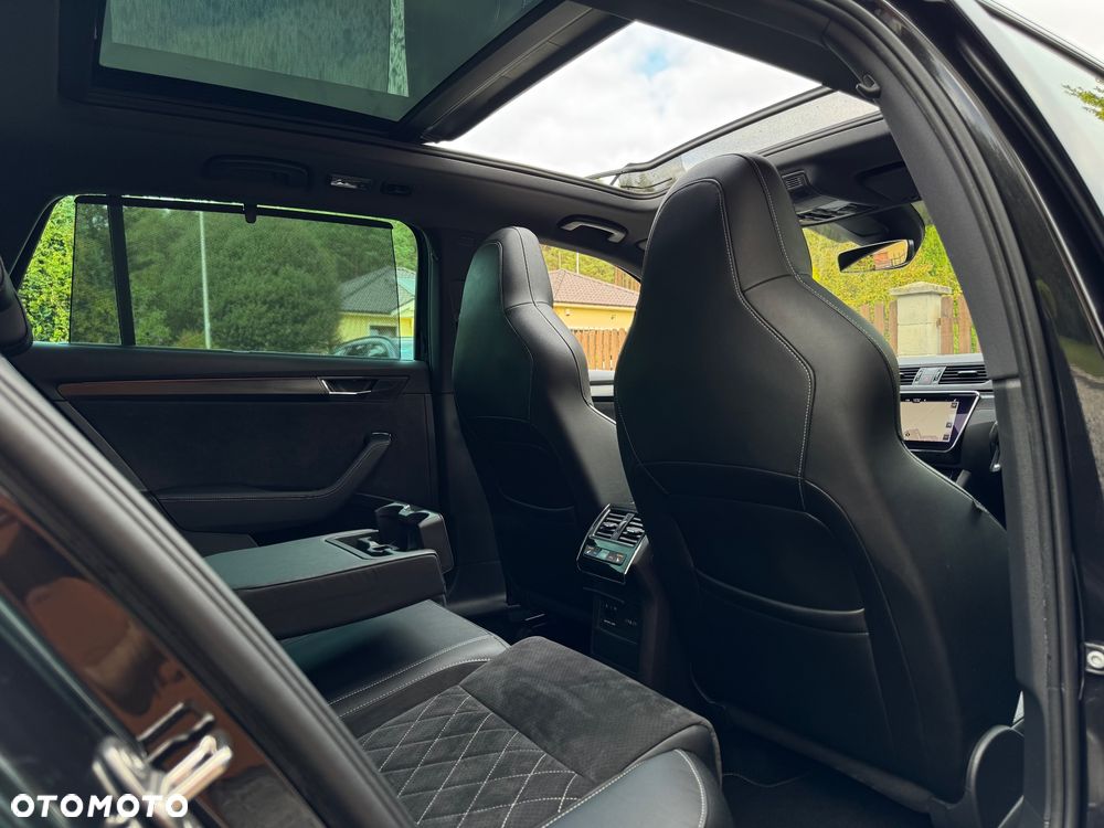 Skoda Superb 1.4 TSI Plug-In Hybrid Sportline DSG - 36