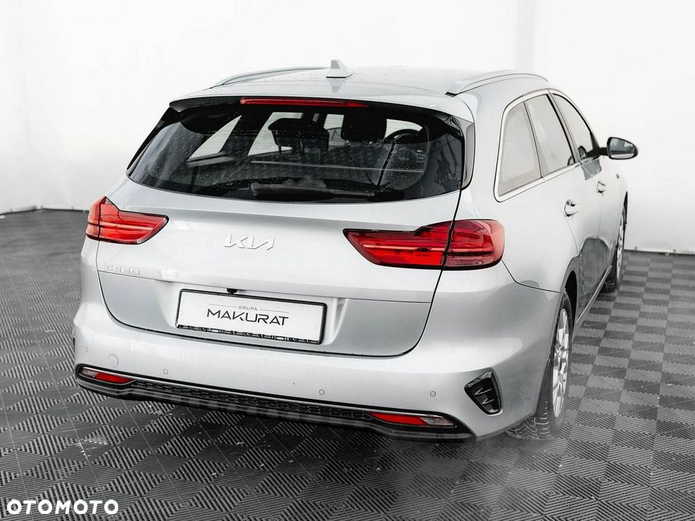 Kia Ceed 1.5 T-GDI M - 5