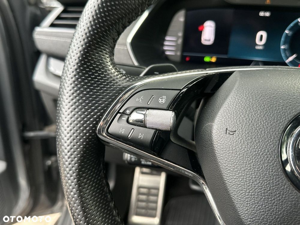 Skoda Octavia 1.5 TSI mHEV Sportline DSG - 28