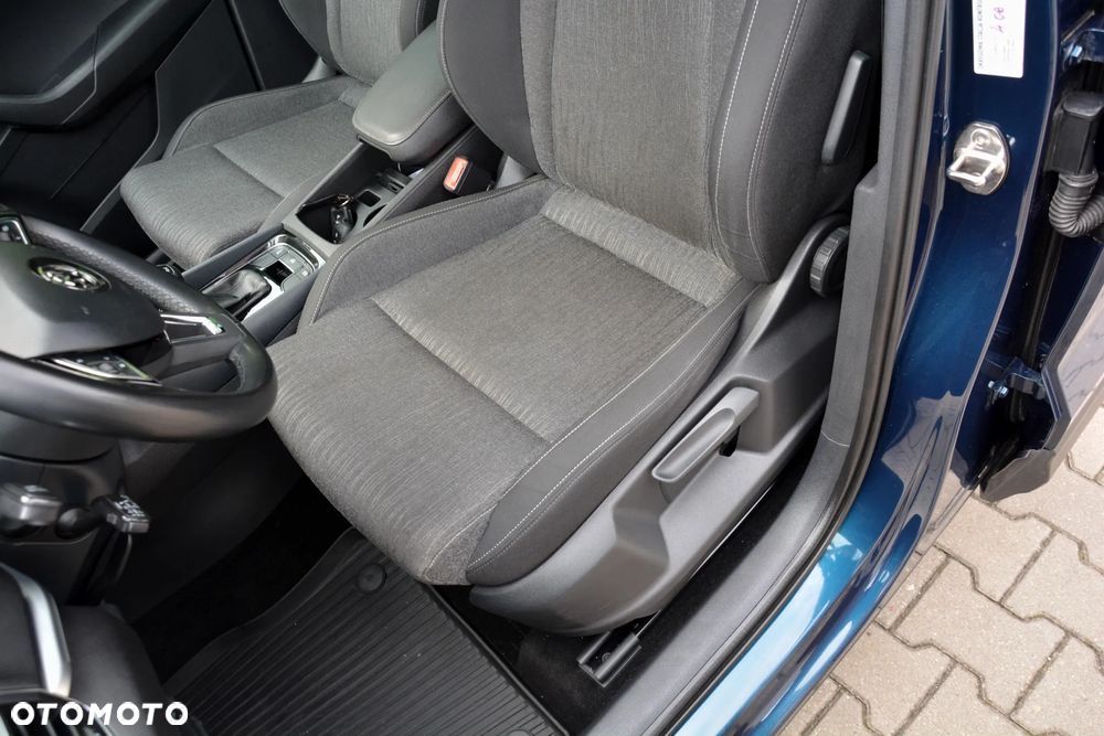Skoda Karoq 2.0 TDI SCR 4x4 Ambition DSG - 21