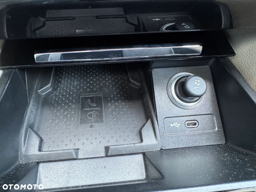 Skoda Superb 2.0 TSI 4x4 L&K DSG - 34