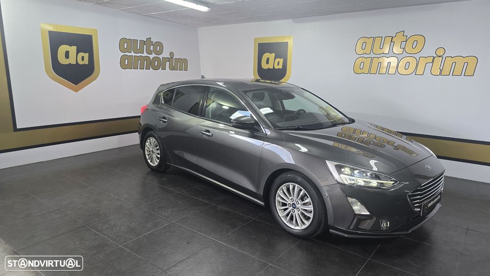 Ford Focus 1.0 EcoBoost Titanium - 4