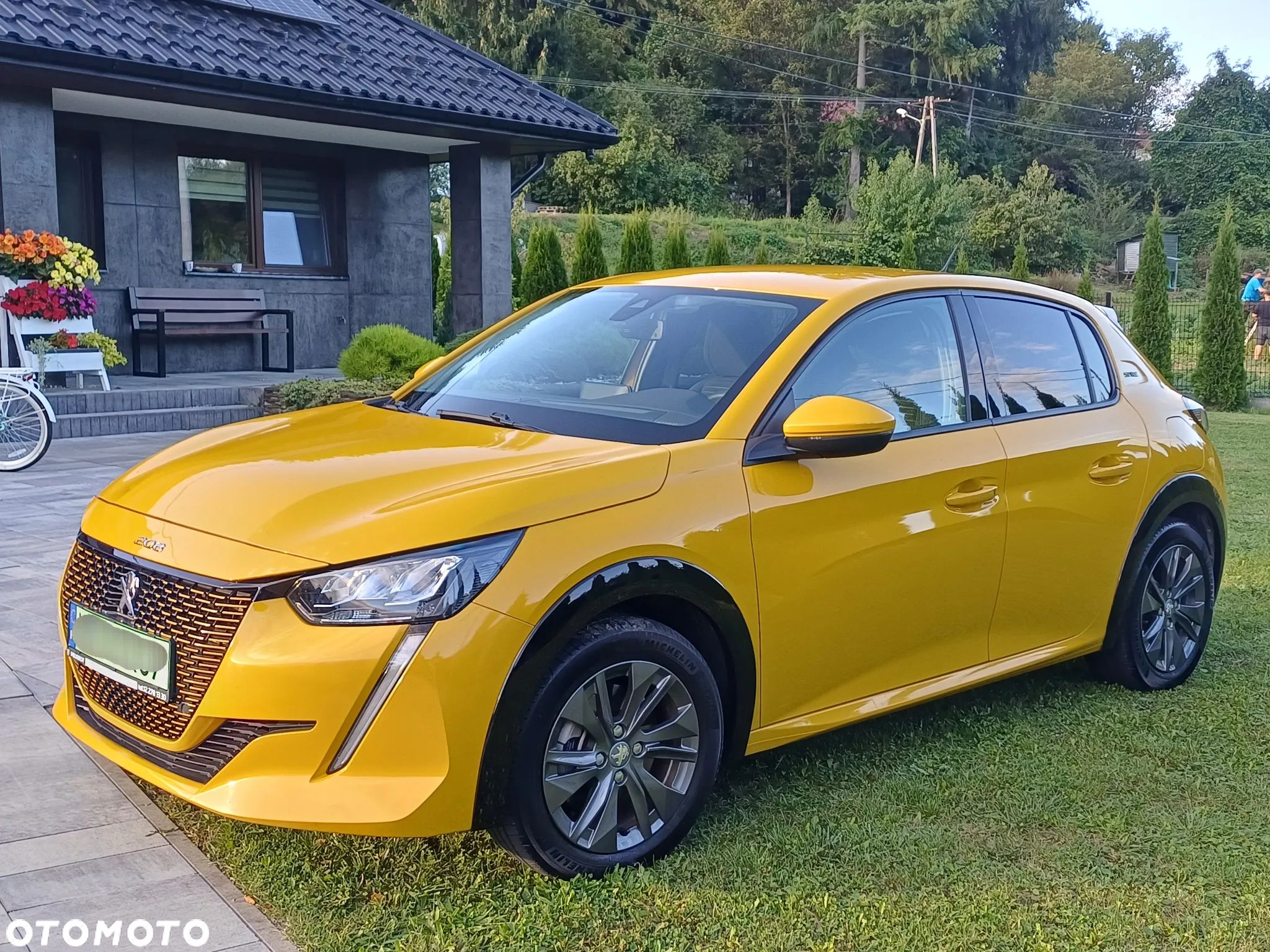 Peugeot 208 e-208 50kWh Style - 1