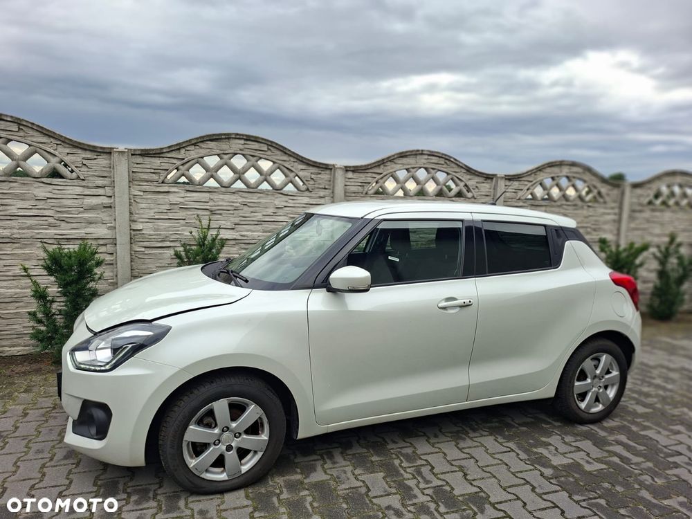 Suzuki Swift 1.2 Dualjet Hybrid Allgrip Comfort - 7