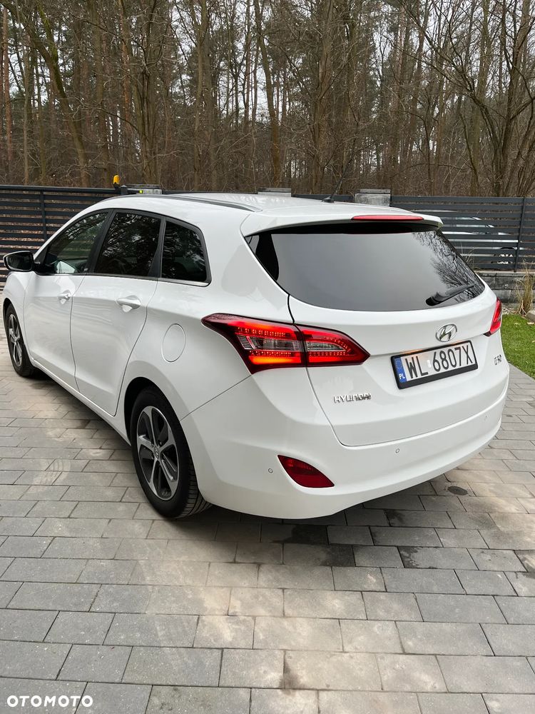 Hyundai i30 blue 1.6 GDI DCT Passion - 7