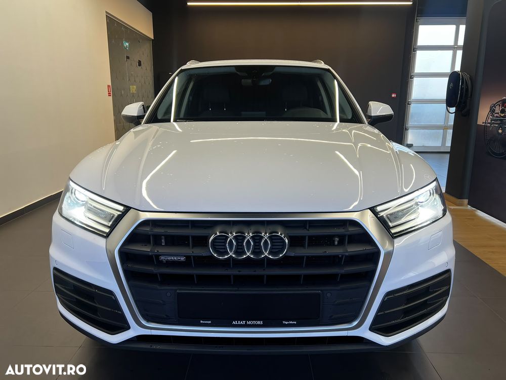 Audi Q5 40 TDI quattro S tronic design - 6