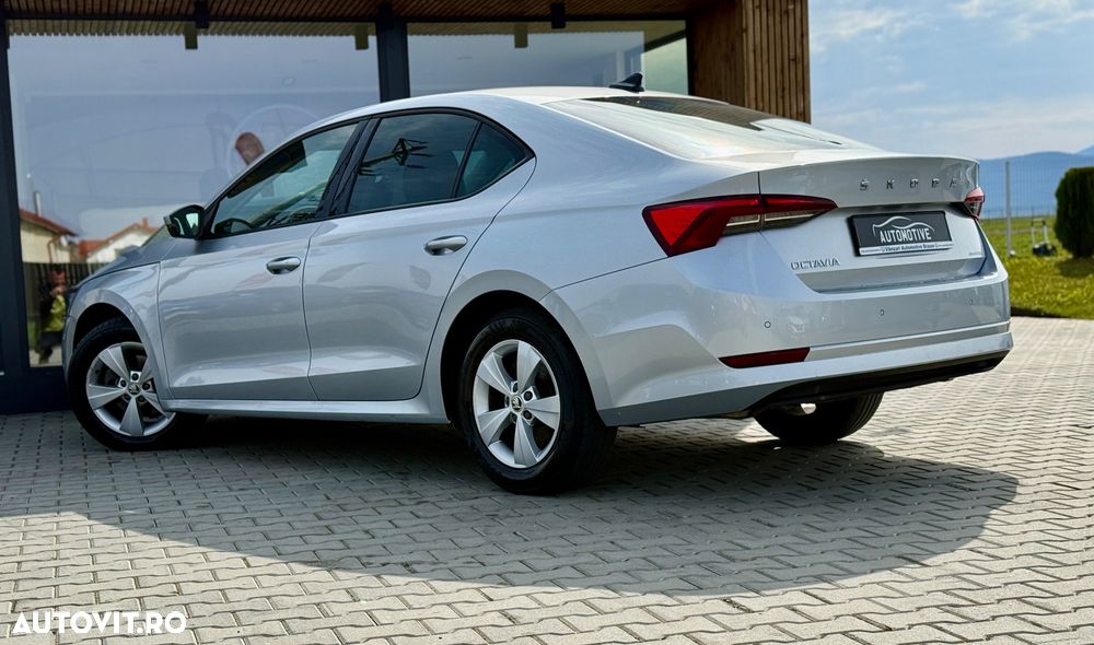 Skoda Octavia 2.0 TDI Ambition - 15