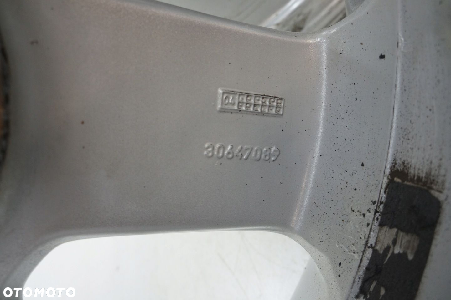 VOLVO S40 II V50 C30 FELGI ALUMINIOWE 17" FELGA 30647089 - 7