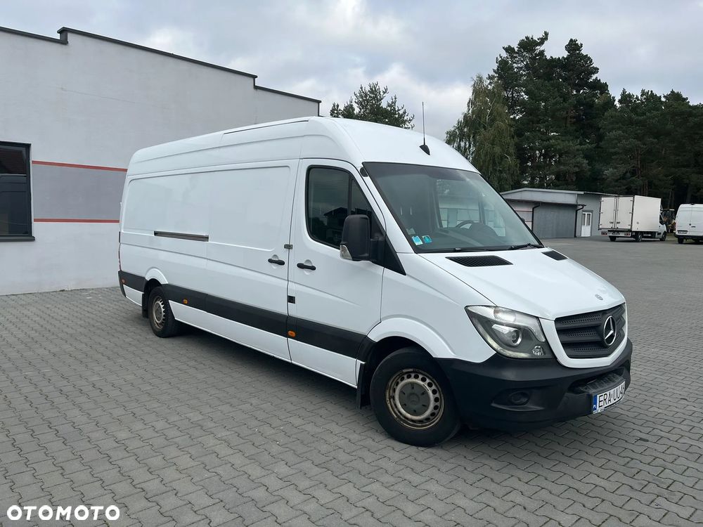 Mercedes-Benz Sprinter - 8