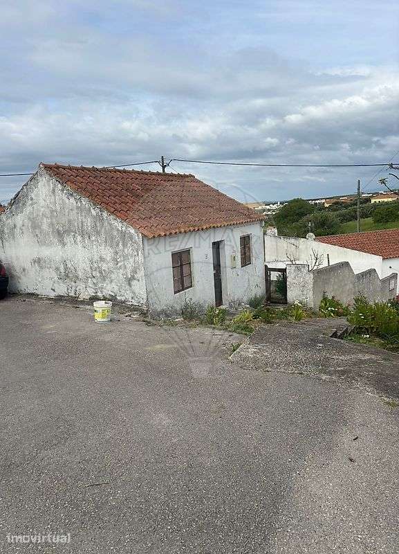 Moradia T2 para venda - Grande imagem: 2/16