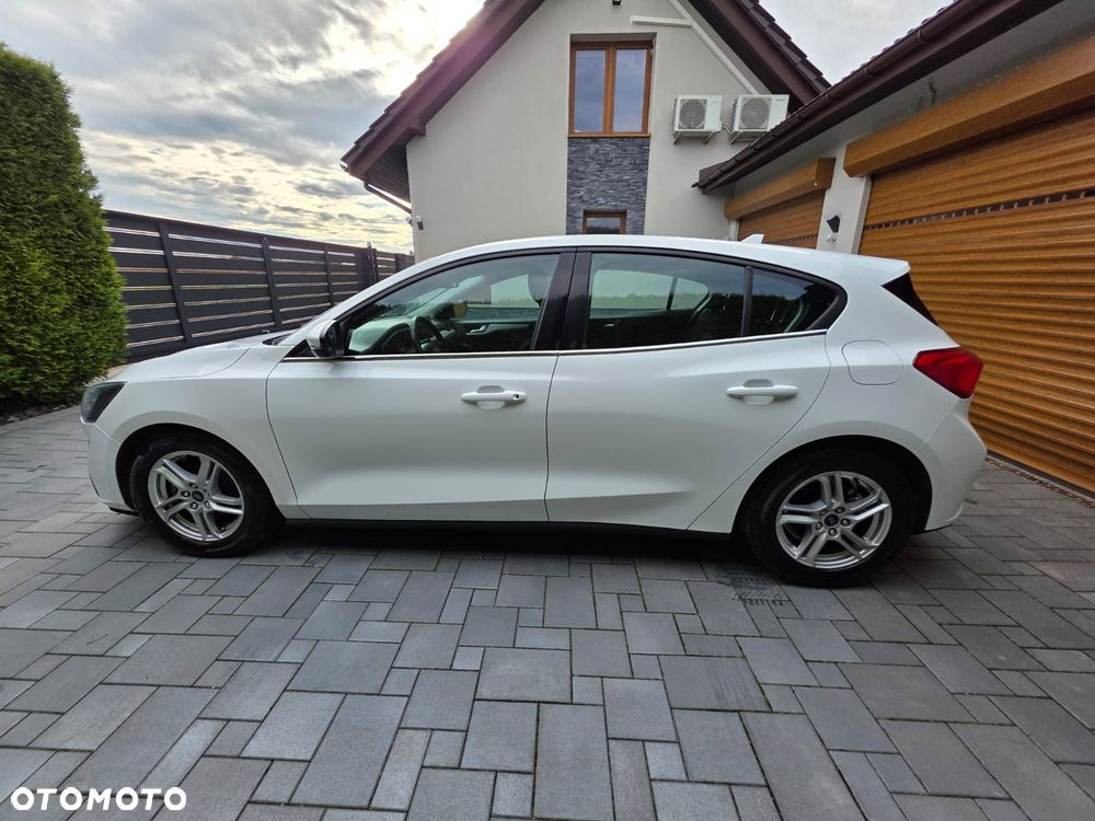 Ford Focus 1.5 EcoBlue Start-Stopp-System ACTIVE STYLE - 9