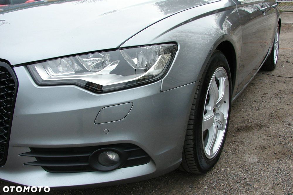Audi A6 Avant - 16