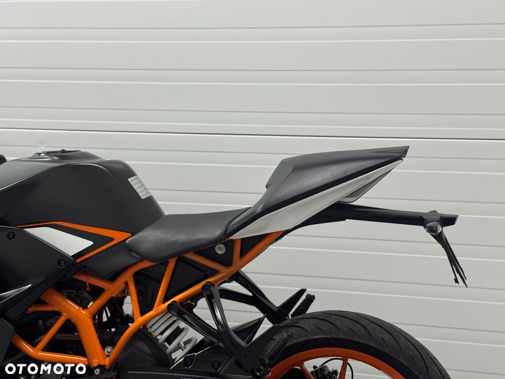 KTM RC 125 - 18