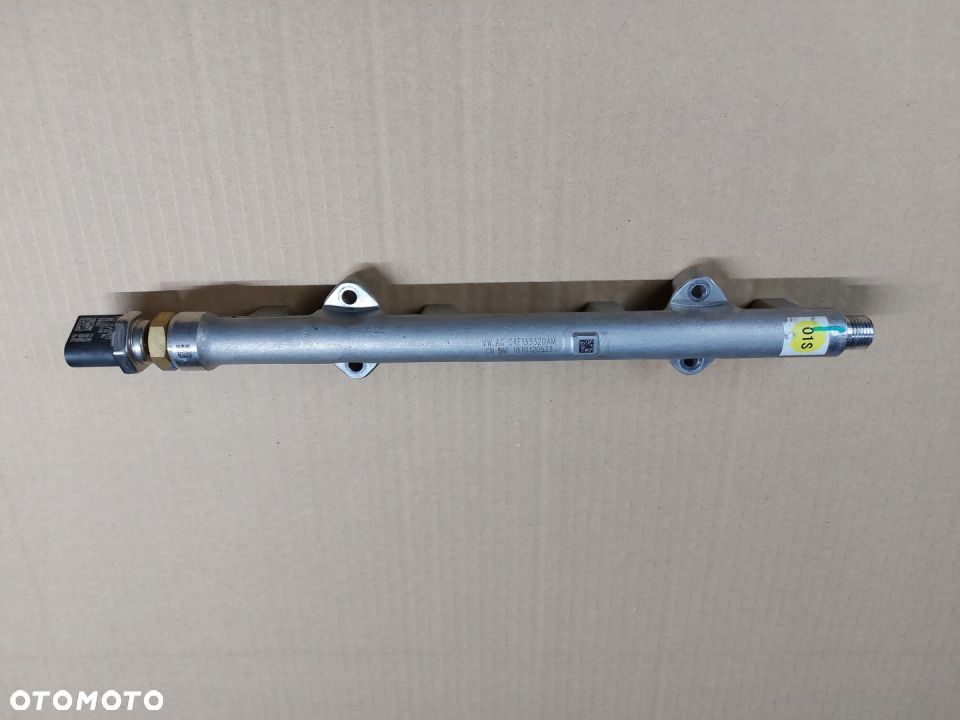 VW AUDI 1.4 1.5 TFSI LISTWA WTRYSKOWA 04E133320AM - 1