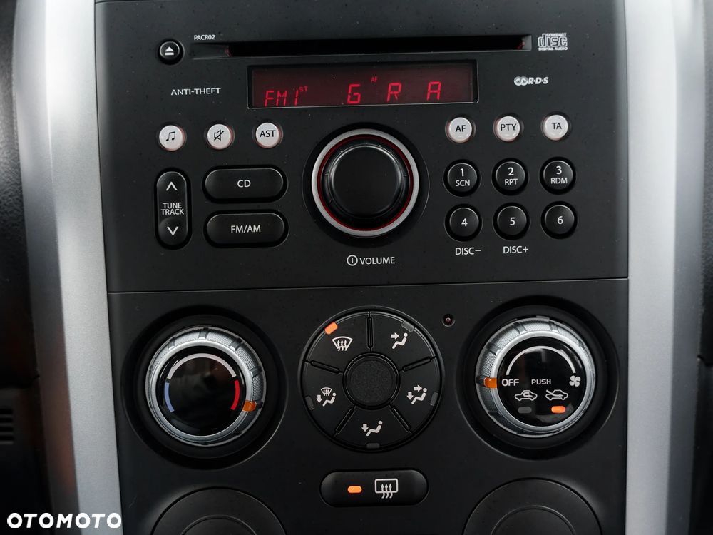 Suzuki Grand Vitara 1.6 - 24