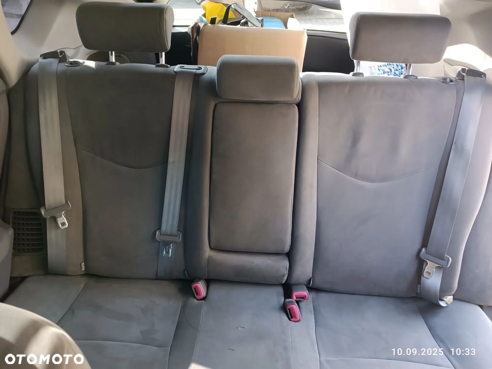 Toyota Prius - 11