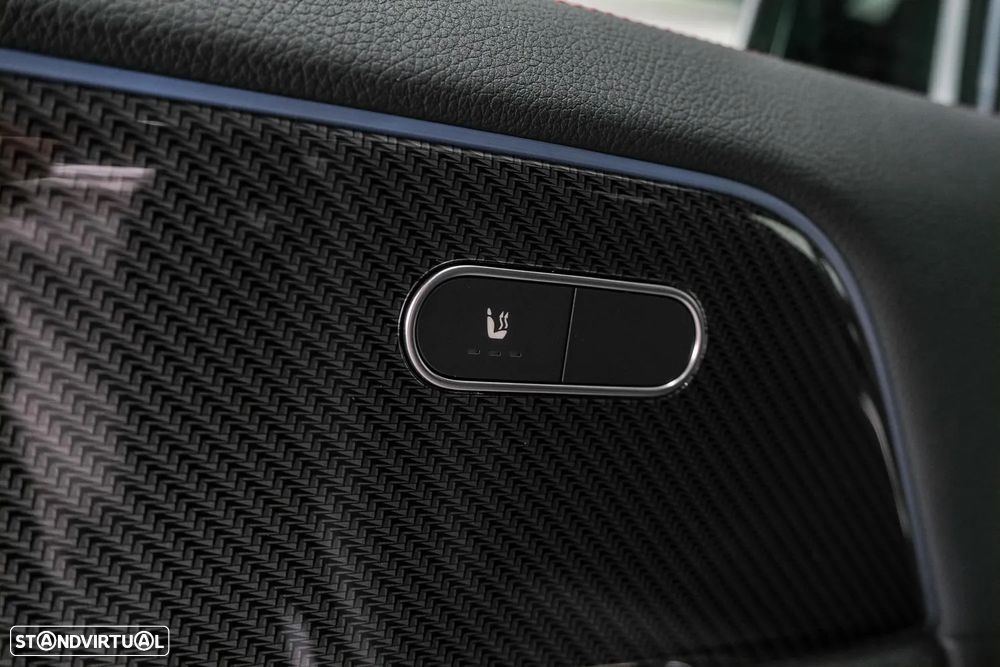 Mercedes-Benz GLA 200 d AMG Line - 20